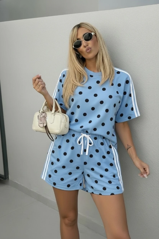 Ensemble short à bandes imprimé pois