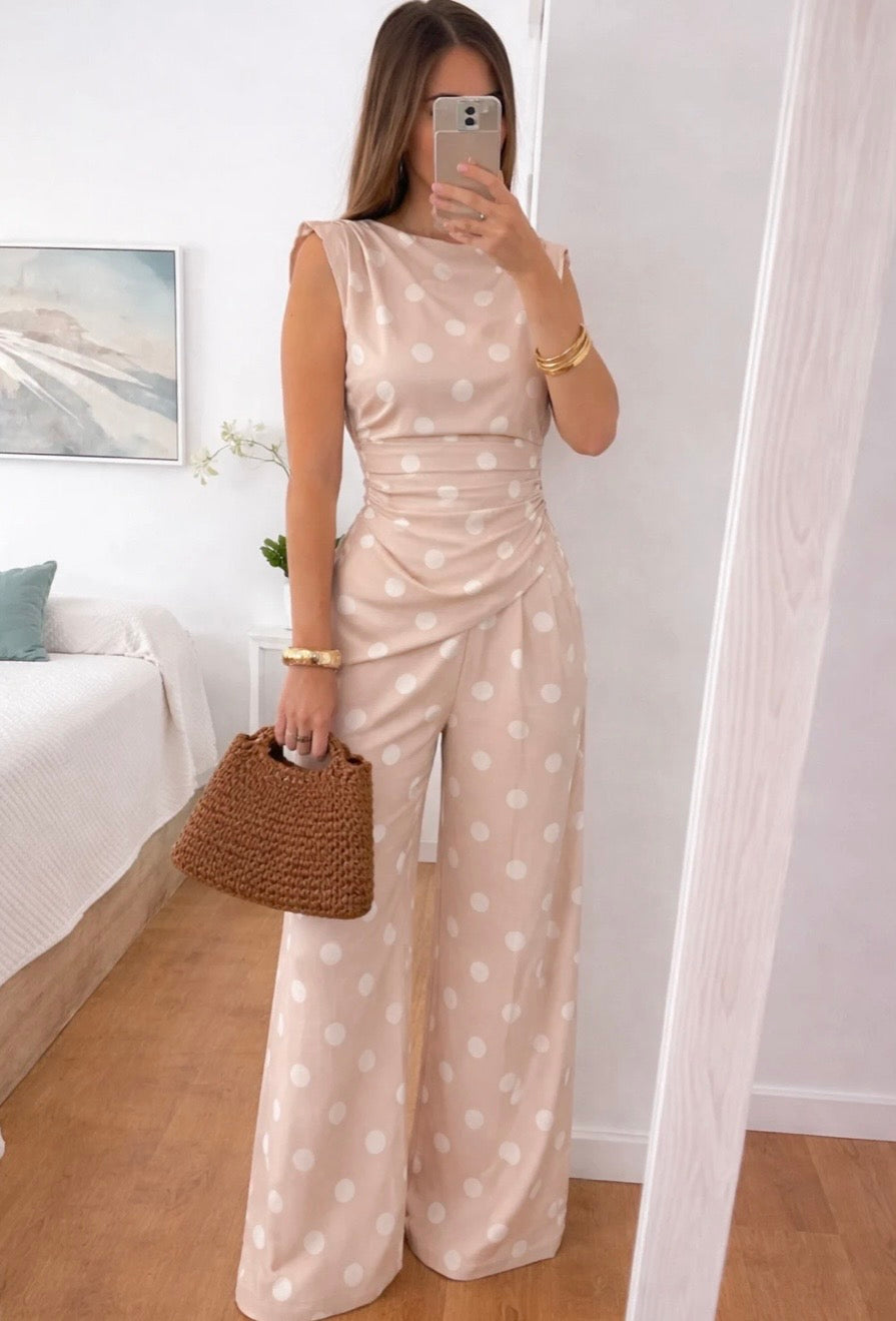 Ensemble à pois asymétrique